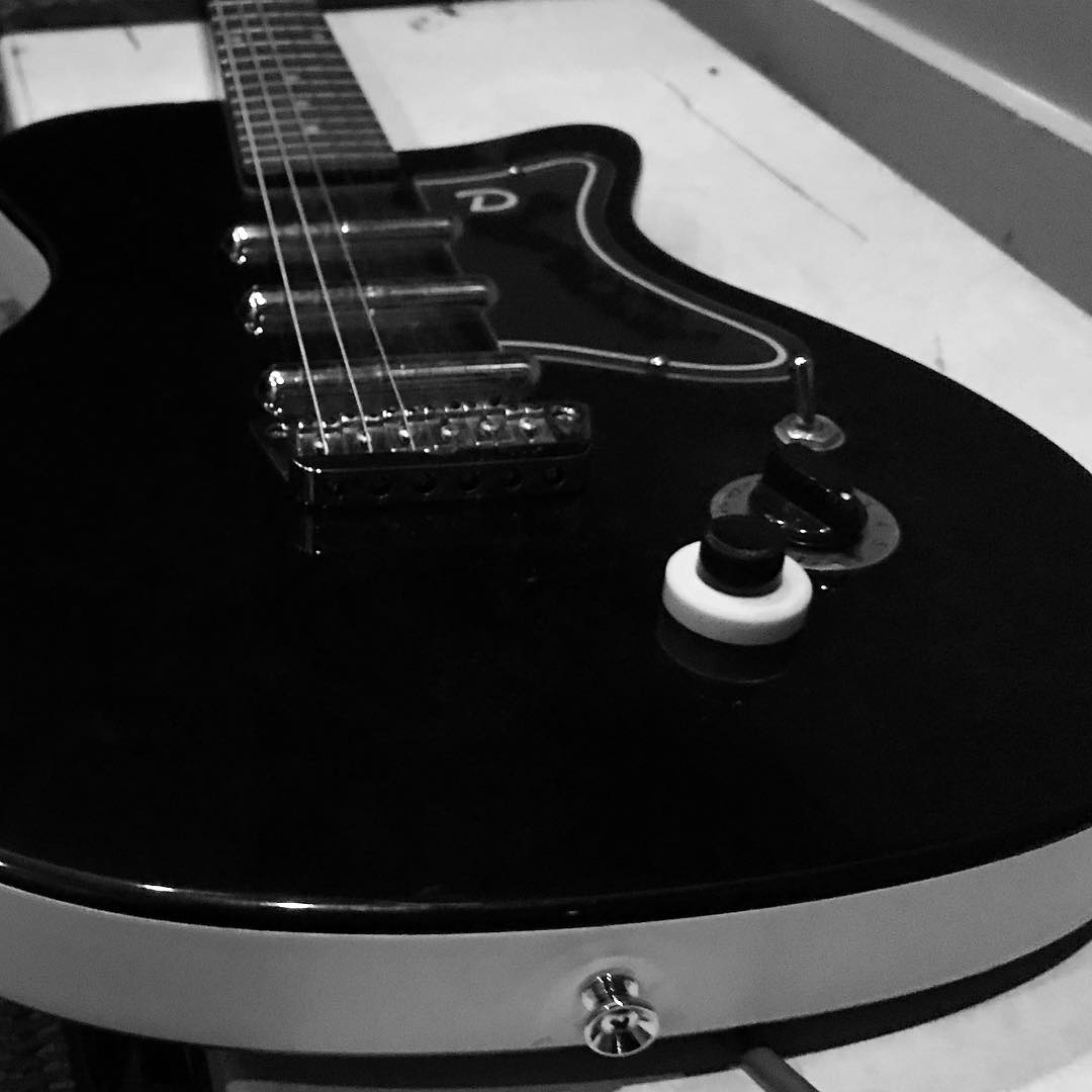 Bringing out the ol’ @danelectro_official